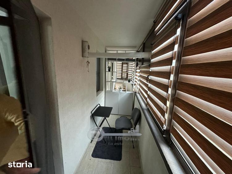 Apartament cu 2 camere decomandat în Nicolina