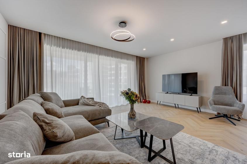 Apartament cu 4 camere în Central