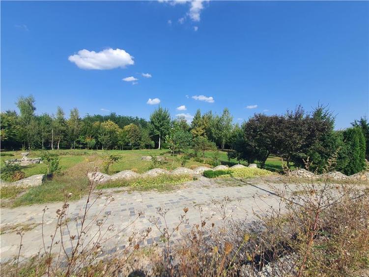 Teren agricol intravilan de 900 mp, în Săcel