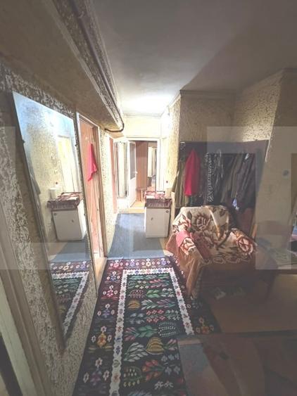 Apartament cu 3 camere decomandat, mobilat în Sud-Vest