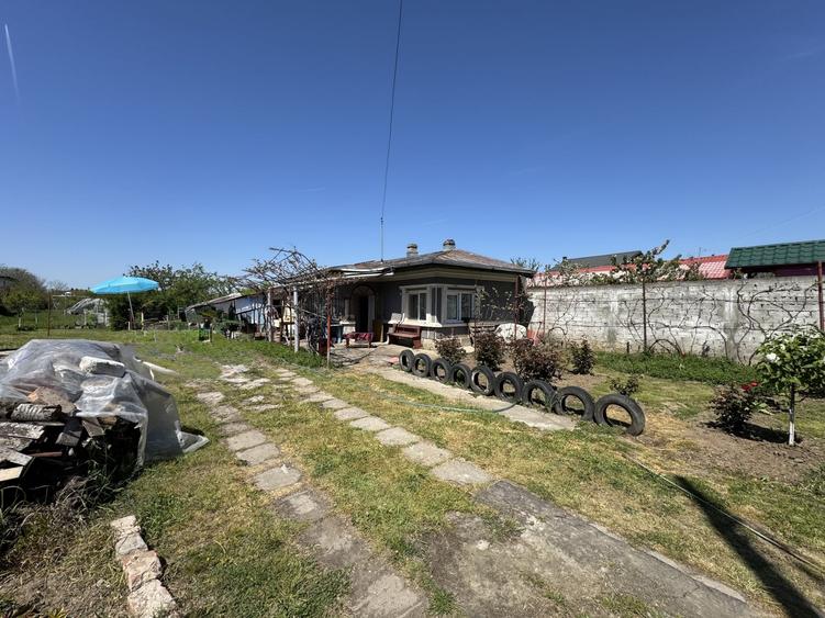 Teren Construcții intravilan de 2775 mp, în Clinceni