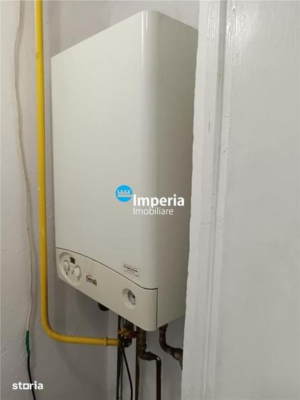 Apartament cu 3 camere decomandat în Gară