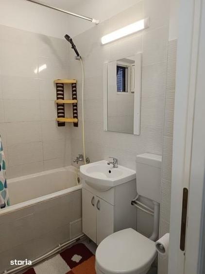 Apartament cu 2 camere decomandat în Est