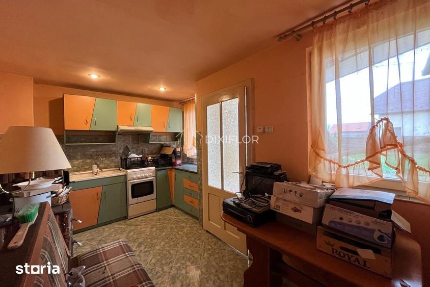 Casă cu 3 camere cu Teren 2000 Mp în Șieu
