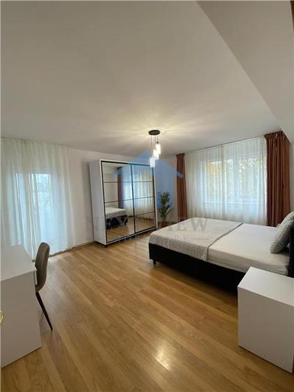 Apartament cu 2 camere decomandat în Zorilor