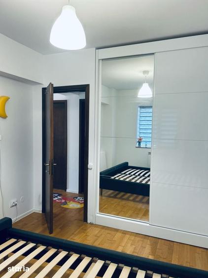 Apartament cu 3 camere în Tătărași