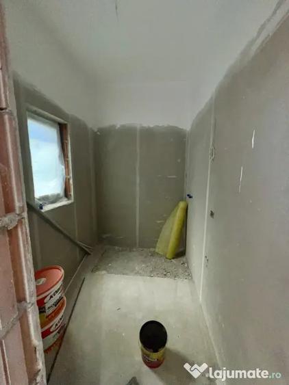 Casă cu 4 camere cu Teren 316 Mp în Săcălaz