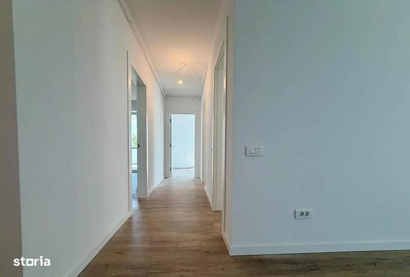 Apartament cu 3 camere în Sud