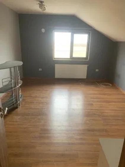 Duplex cu 4 camere cu Teren 150 Mp în Tătărași