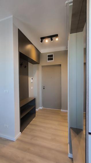 Apartament cu 2 camere nedecomandat în Aradului