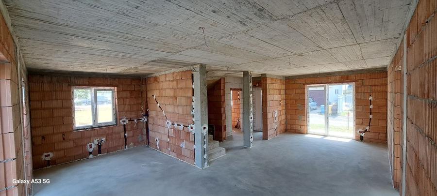 Casă cu 4 camere în Paltin