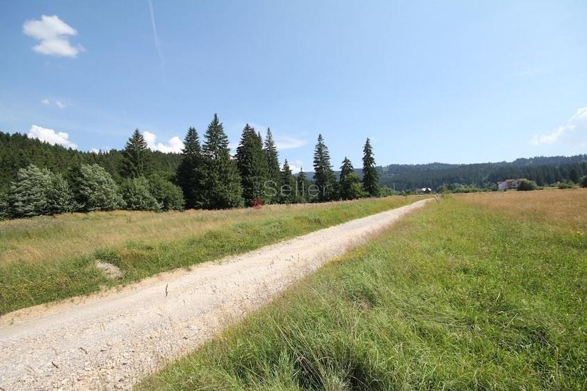 Teren Construcții intravilan de 8823 mp, în Exterior Nord
