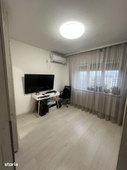 Apartament cu 3 camere decomandat în Valea Rosie
