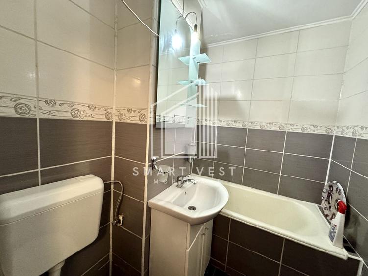 Apartament cu 2 camere semidecomandat, mobilat în Micro 16