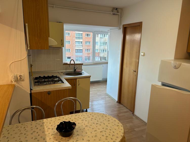 Apartament cu 2 camere decomandat în Răcădău