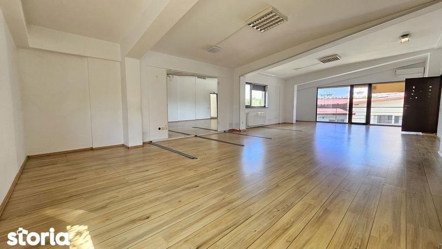 Vila P+3, 350mp utili + 100mp curte, 10min Metrou Piata Victoriei - 12