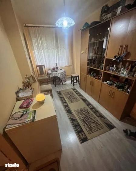 Apartament cu 3 camere în Tudor Vladimirescu