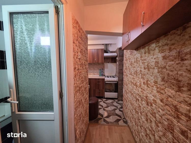 Apartament cu 2 camere decomandat în Dacia