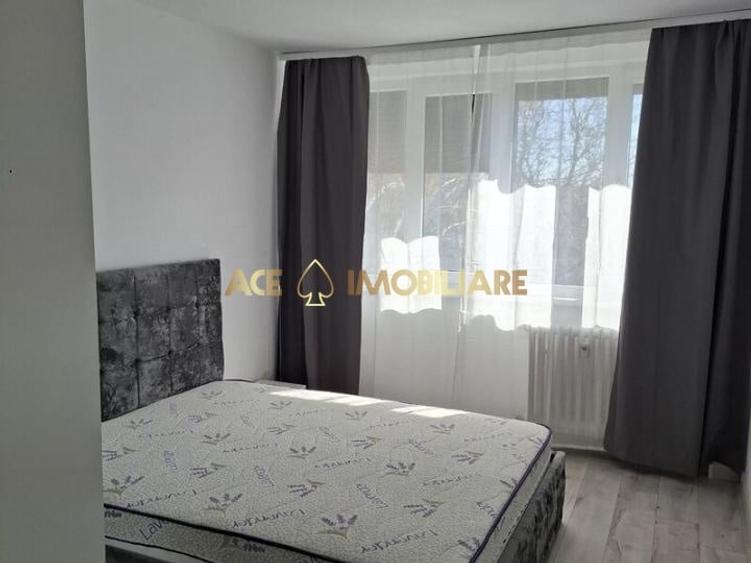 Apartament cu 2 camere semidecomandat, mobilat în Berceni