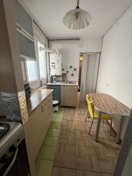 Apartament cu 2 camere în Eroii Revoluției