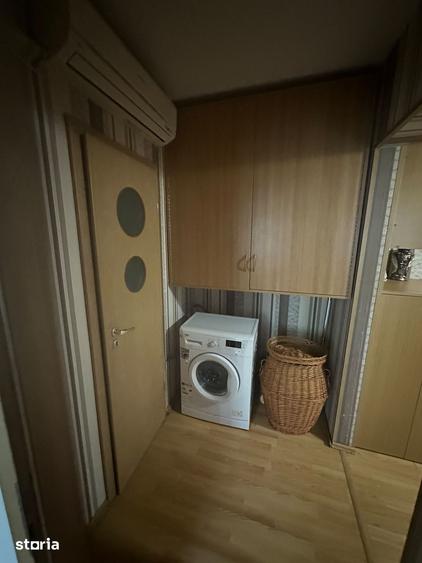Apartament cu 4 camere în Titan