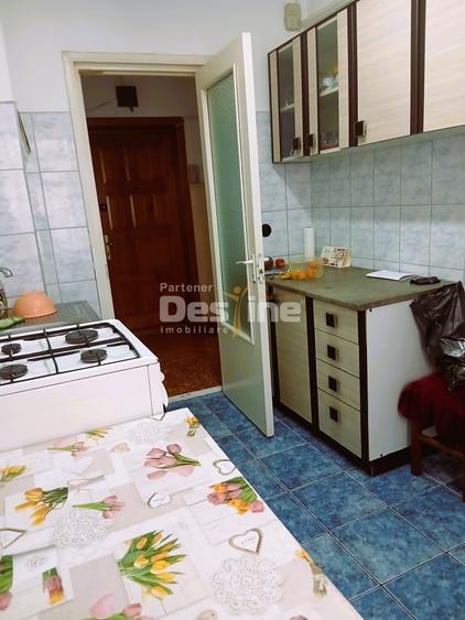 Apartament cu 3 camere de vanzare zona centrala - 6
