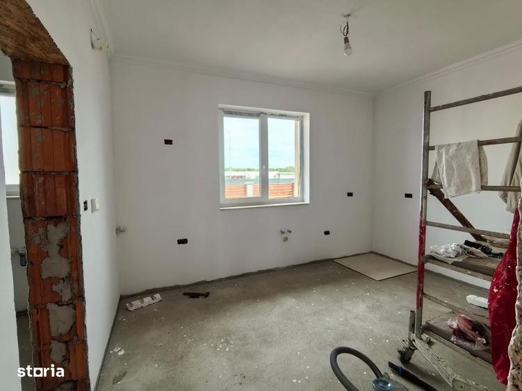 Casă cu 3 camere în Central