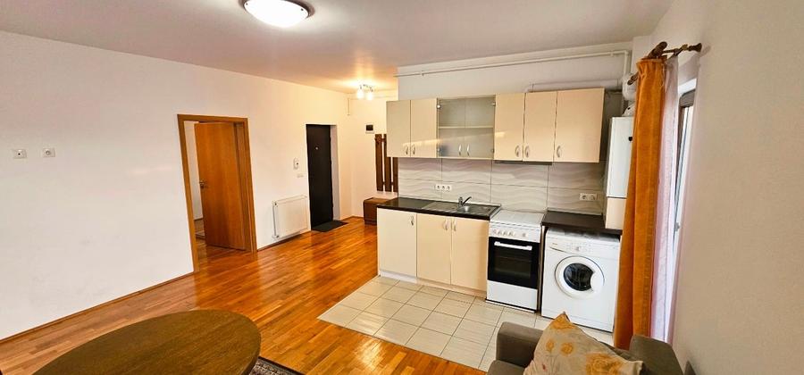 Apartament cu 2 camere decomandat în Zorilor