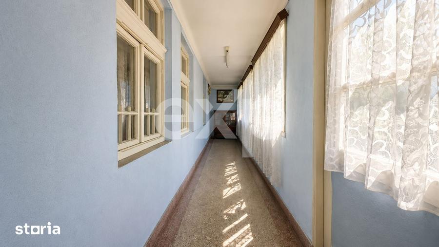 Casă cu 5 camere cu Teren 660 Mp în Clăbucet