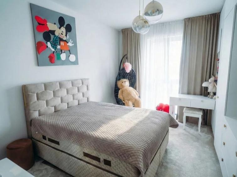 Duplex cu 4 camere cu Canalizare în Grigorescu