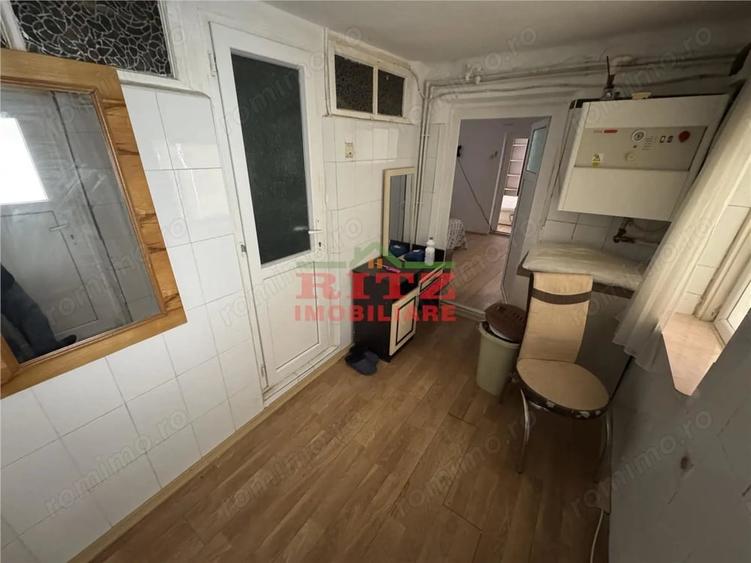 Casă cu 3 camere cu Teren 705 Mp în Piatra