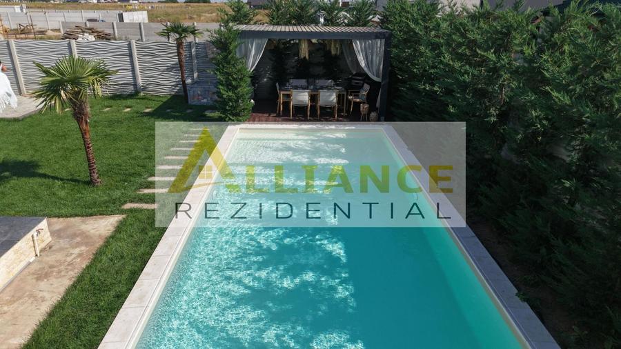Casă individuală cu 4 camere cu Canalizare în Berceni