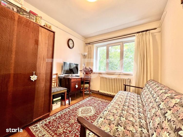 Apartament cu 3 camere semidecomandat în Mănăștur