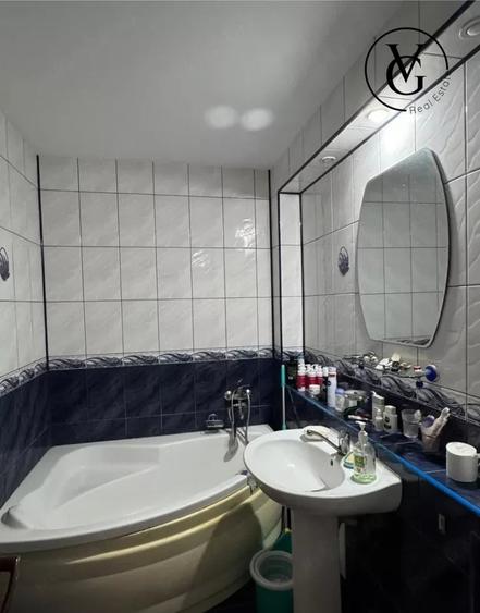 Apartament cu 4 camere decomandat, mobilat în Inel I