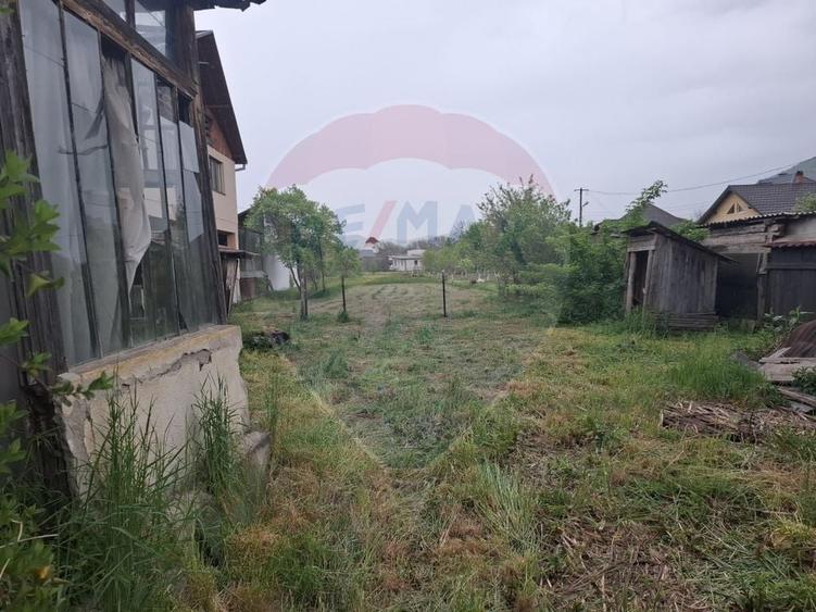 Teren Construcții intravilan de 1816 mp, în Central