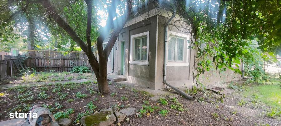 Casă cu 2 camere cu Teren 377 Mp în Gară