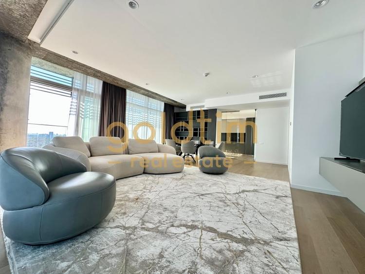 Apartament cu 4 camere semidecomandat, mobilat în Floreasca