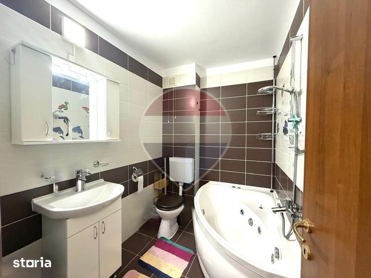 Apartament 3 camere pentru inchiriat in Prima Nufarul - 13
