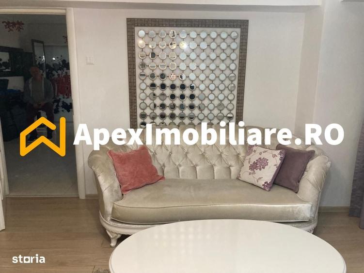 Apartament cu 2 camere decomandat în Decebal