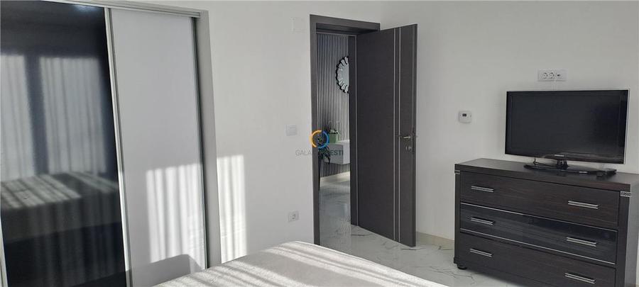 Casă individuală cu 5 camere cu Teren 700 Mp în Lăbușești