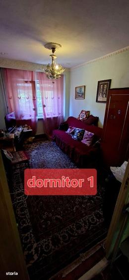 Apartament cu 3 camere decomandat în Eremia