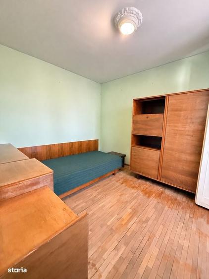 Apartament cu 2 camere nedecomandat în Central