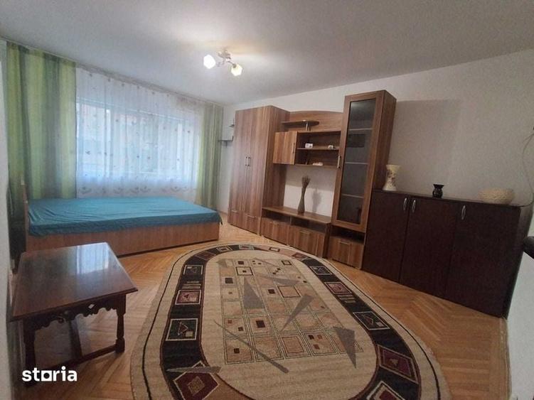 Inchiriez apartament 2 camere - 1