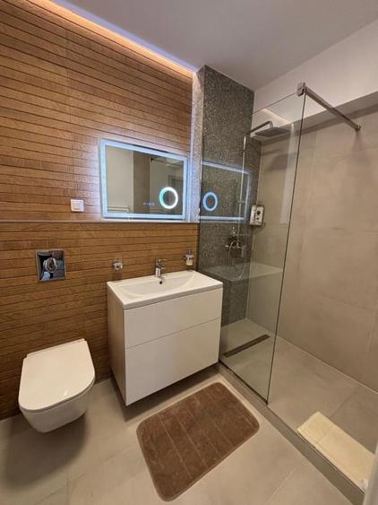 Apartament cu 2 camere decomandat, mobilat în Calea București