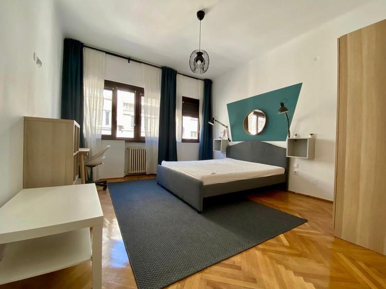 Large 4 Bedroom Apartment with Balcony | Universitate - Cismigiu Area - 1