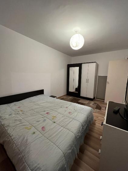 Apartament cu 2 camere decomandat în Griviței