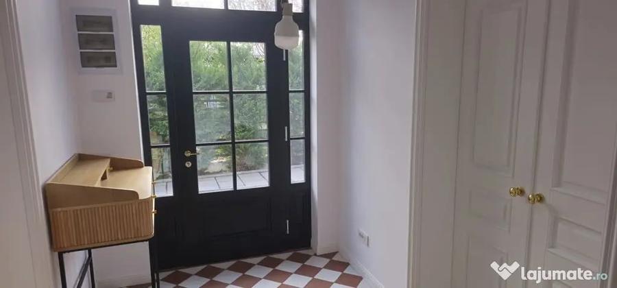 Casă cu 2 camere cu Teren 150 Mp în Central