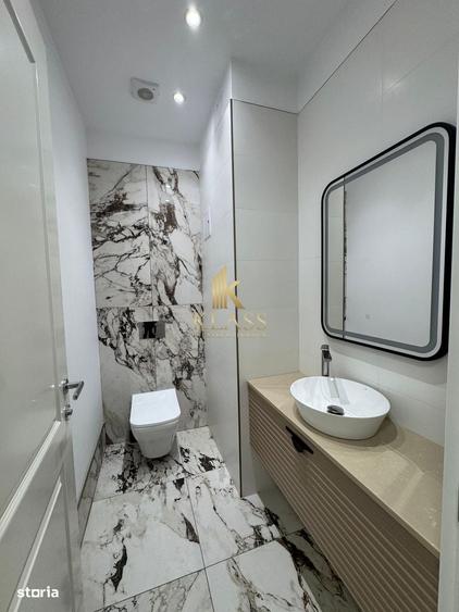 Apartament cu 4 camere în Central