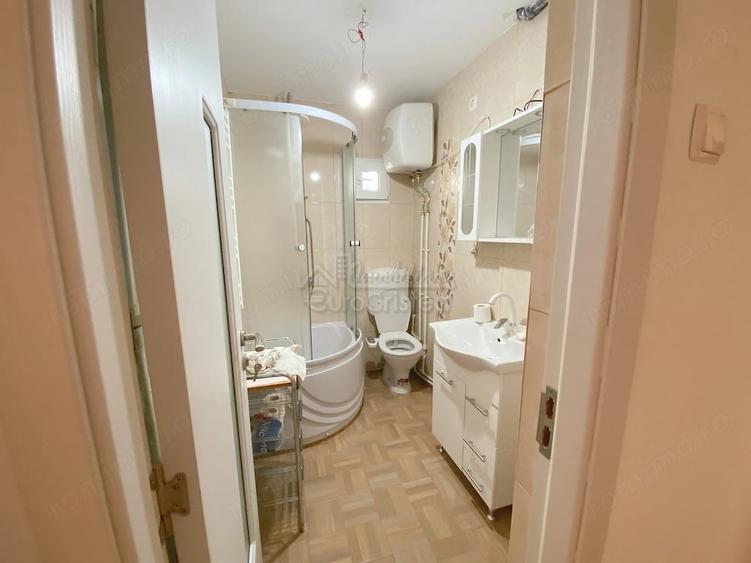 Apartament cu 2 camere semidecomandat în Sud