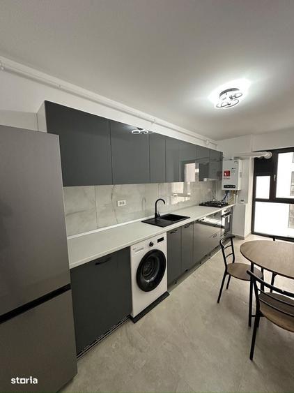 Garsonieră în Vest